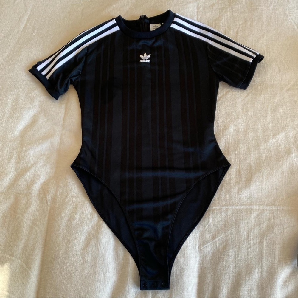 Adidas bodysuit ✨
